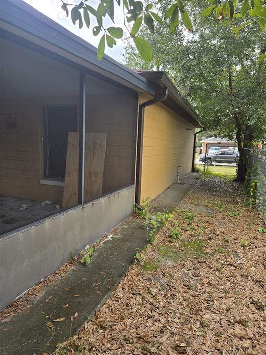 На продажу: $265,000 (3 спален, 2 ванн, 1422 Квадратных фут)