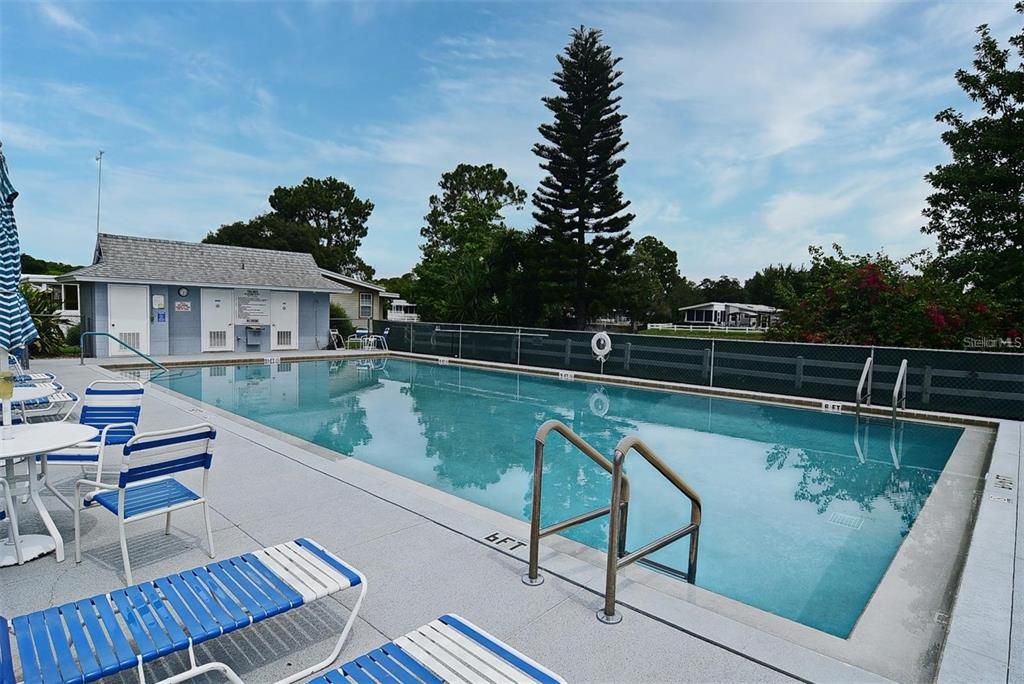 Active With Contract: $199,000 (2 beds, 2 baths, 1480 Square Feet)