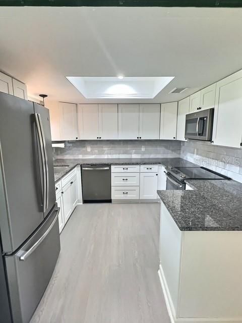 En Venta: $255,000 (2 camas, 2 baños, 1280 Pies cuadrados)