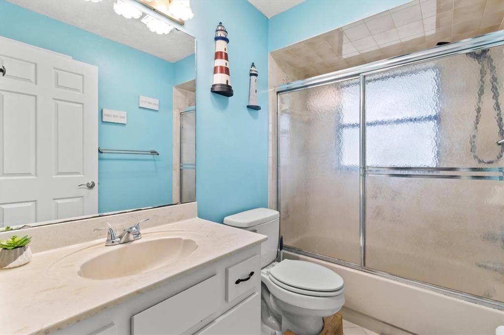 For Sale: $265,000 (3 beds, 2 baths, 1514 Square Feet)