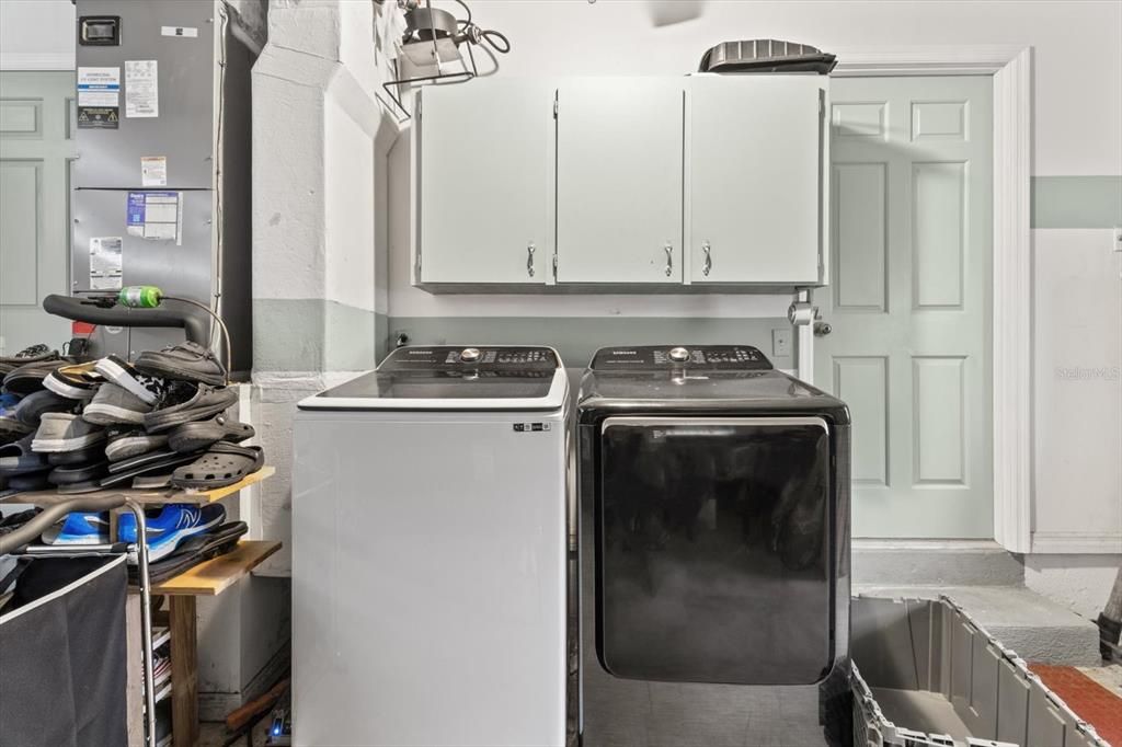 For Sale: $265,000 (3 beds, 2 baths, 1514 Square Feet)