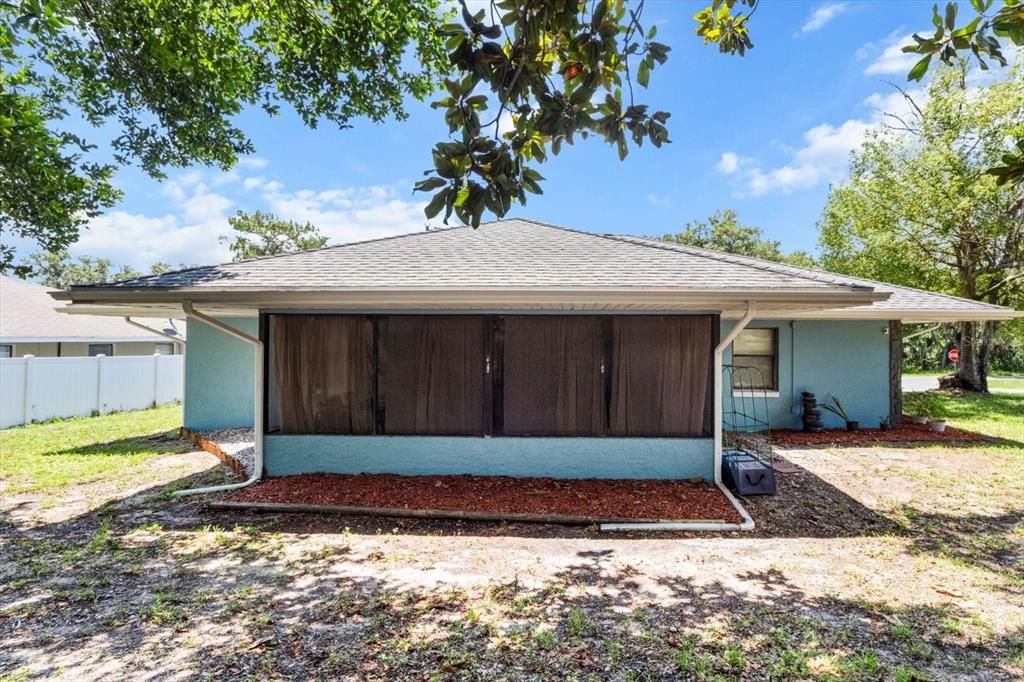 For Sale: $265,000 (3 beds, 2 baths, 1514 Square Feet)