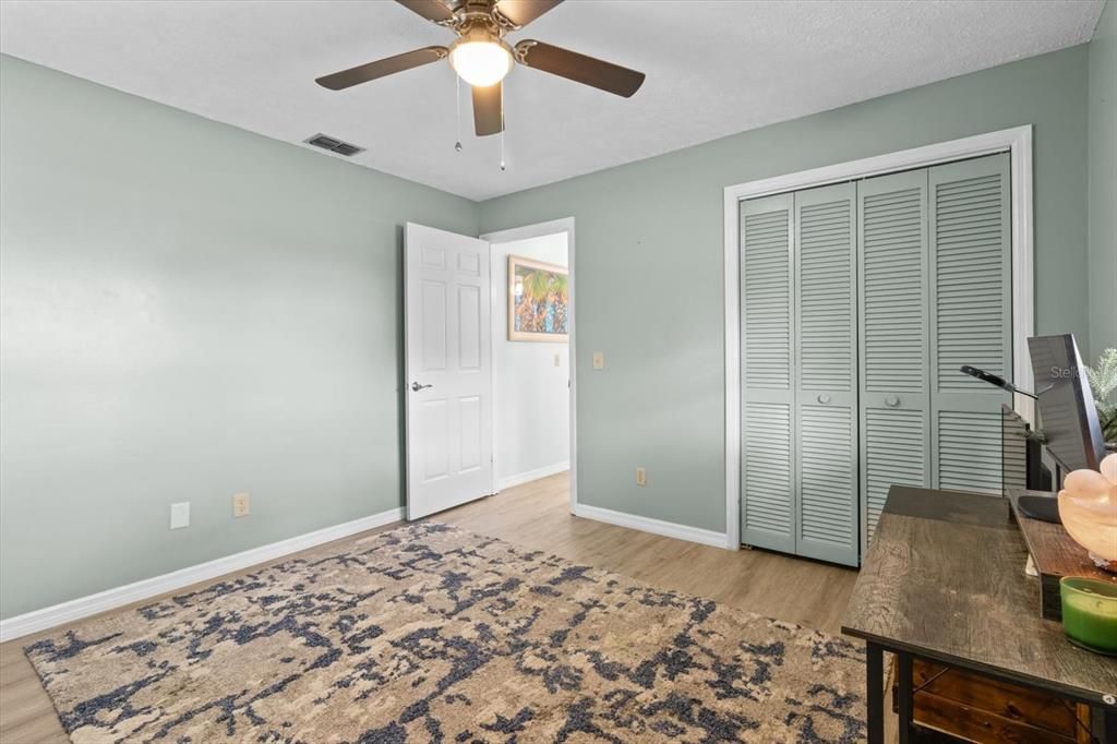 For Sale: $265,000 (3 beds, 2 baths, 1514 Square Feet)