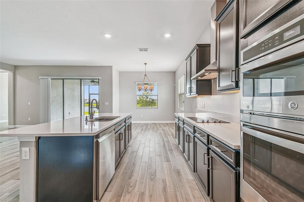 For Sale: $504,990 (3 beds, 2 baths, 2349 Square Feet)