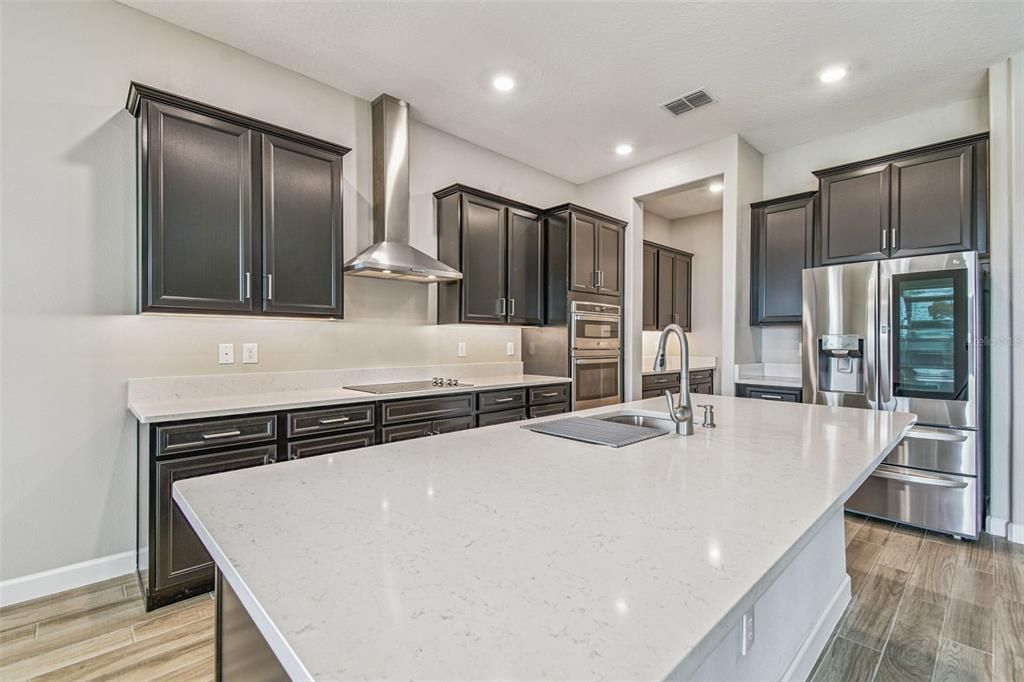 For Sale: $504,990 (3 beds, 2 baths, 2349 Square Feet)