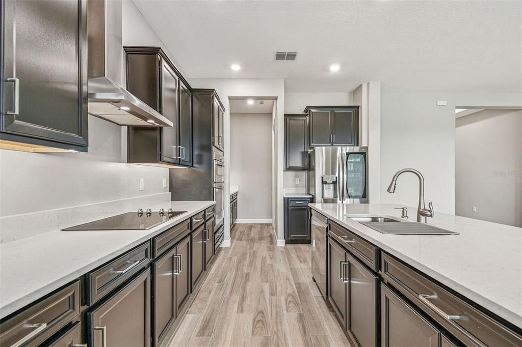 For Sale: $504,990 (3 beds, 2 baths, 2349 Square Feet)