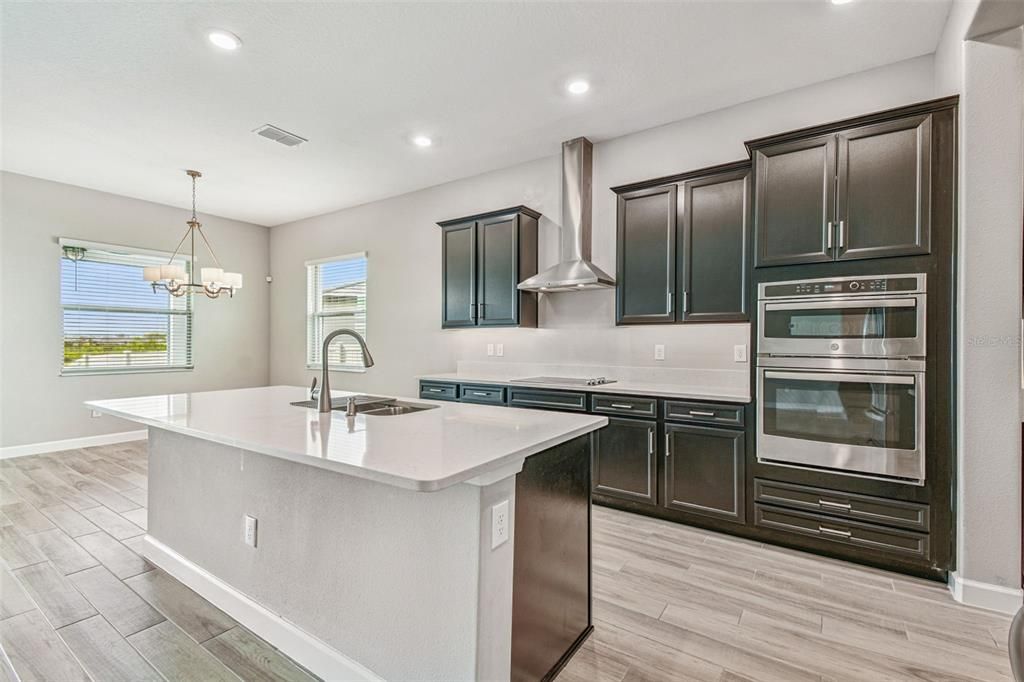 For Sale: $504,990 (3 beds, 2 baths, 2349 Square Feet)