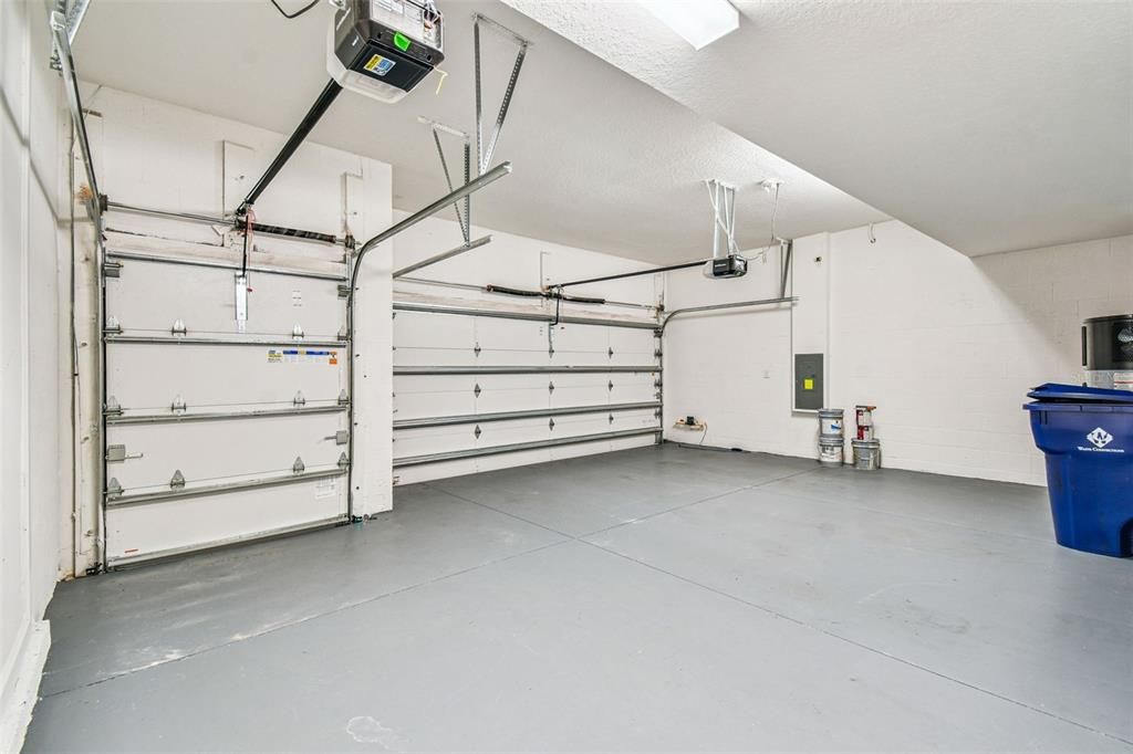 For Sale: $504,990 (3 beds, 2 baths, 2349 Square Feet)