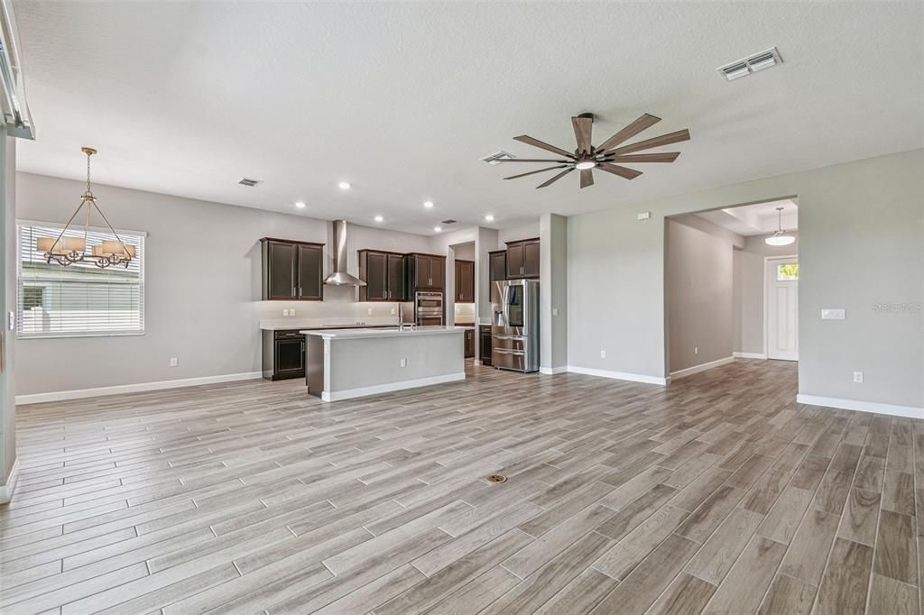 For Sale: $504,990 (3 beds, 2 baths, 2349 Square Feet)