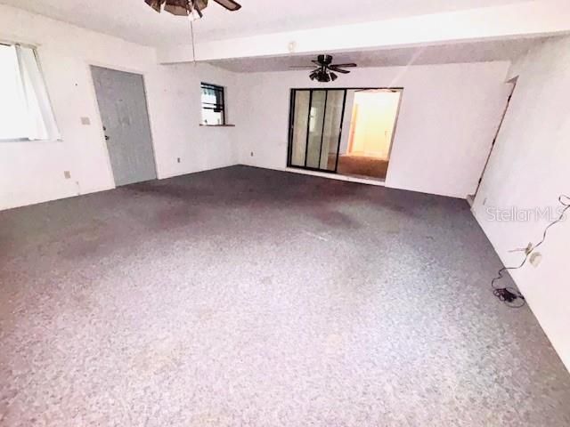 Activo con contrato: $259,900 (3 camas, 2 baños, 1647 Pies cuadrados)