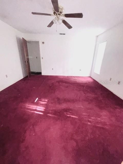 Activo con contrato: $259,900 (3 camas, 2 baños, 1647 Pies cuadrados)