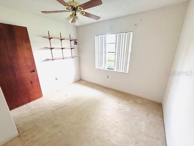 Activo con contrato: $259,900 (3 camas, 2 baños, 1647 Pies cuadrados)