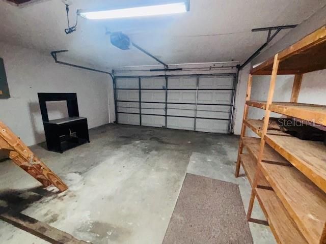 Activo con contrato: $259,900 (3 camas, 2 baños, 1647 Pies cuadrados)