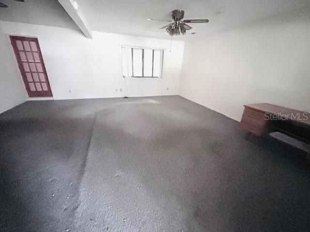 Activo con contrato: $259,900 (3 camas, 2 baños, 1647 Pies cuadrados)