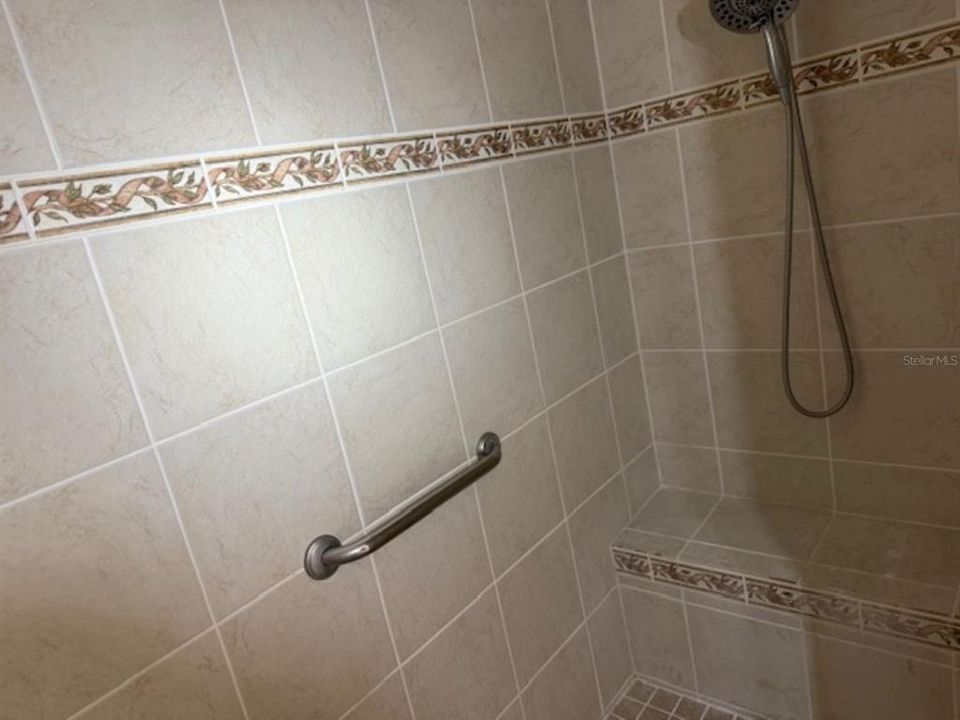 Active With Contract: $711,900 (2 beds, 2 baths, 2439 Square Feet)