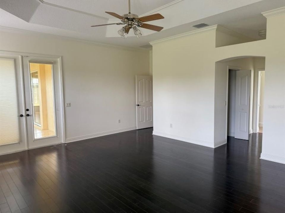 Active With Contract: $711,900 (2 beds, 2 baths, 2439 Square Feet)