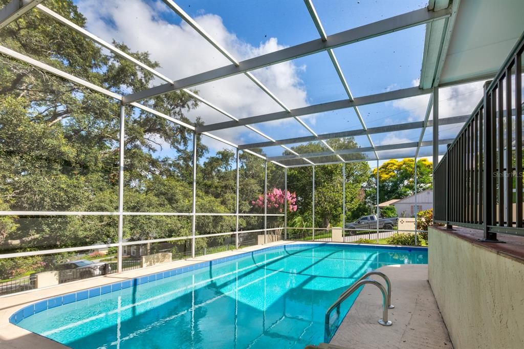 На продажу: $399,000 (4 спален, 2 ванн, 1738 Квадратных фут)