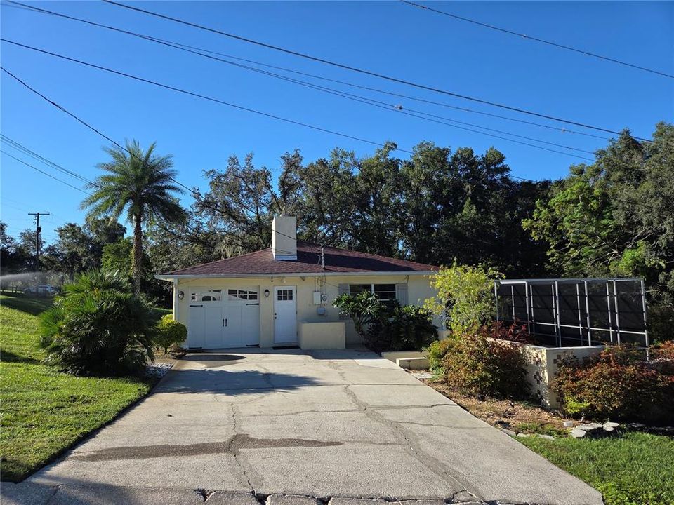 На продажу: $399,000 (4 спален, 2 ванн, 1738 Квадратных фут)