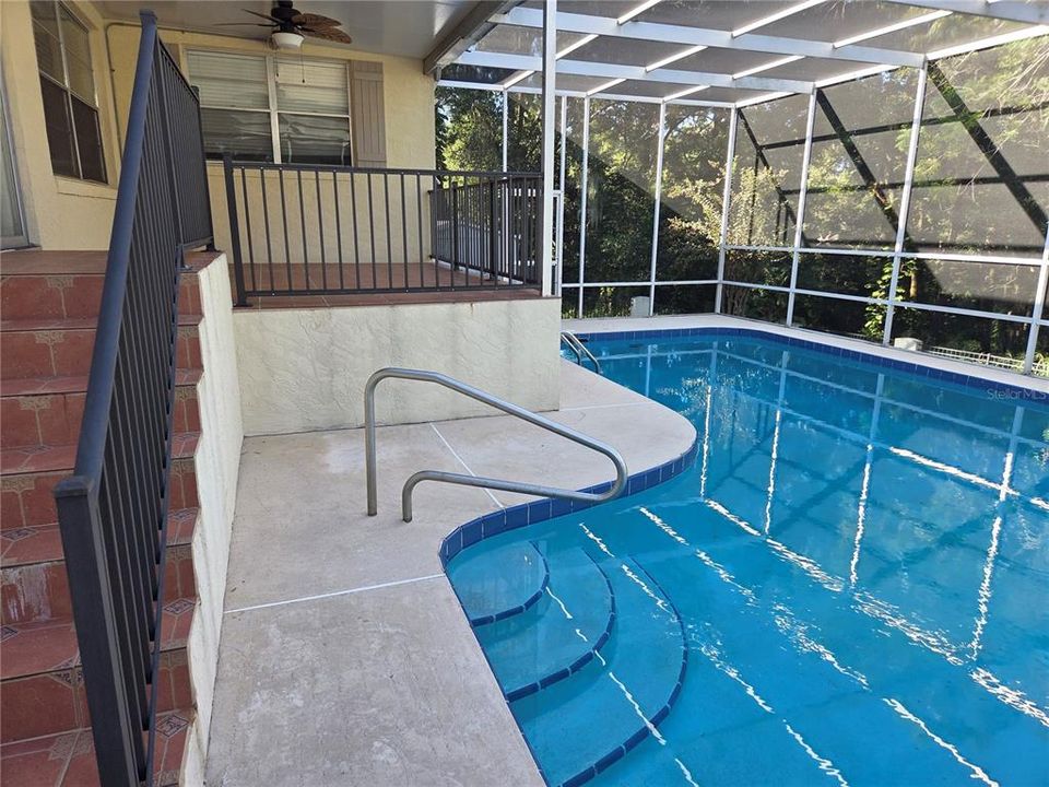 На продажу: $399,000 (4 спален, 2 ванн, 1738 Квадратных фут)