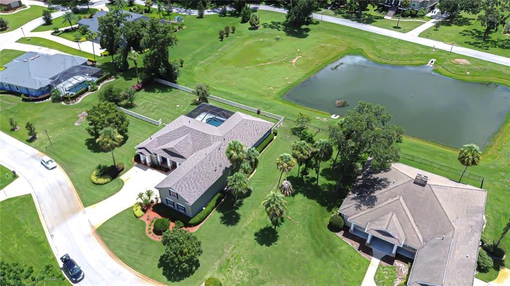 合同活跃: $849,000 (5 贝兹, 3 浴室, 4058 平方英尺)