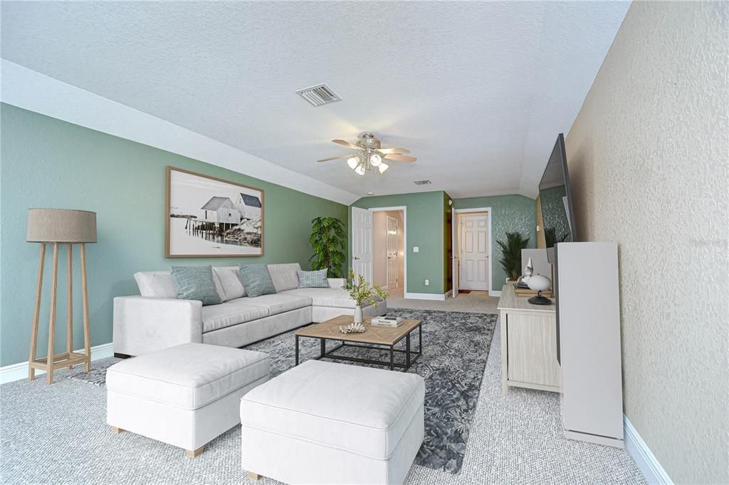 合同活跃: $849,000 (5 贝兹, 3 浴室, 4058 平方英尺)