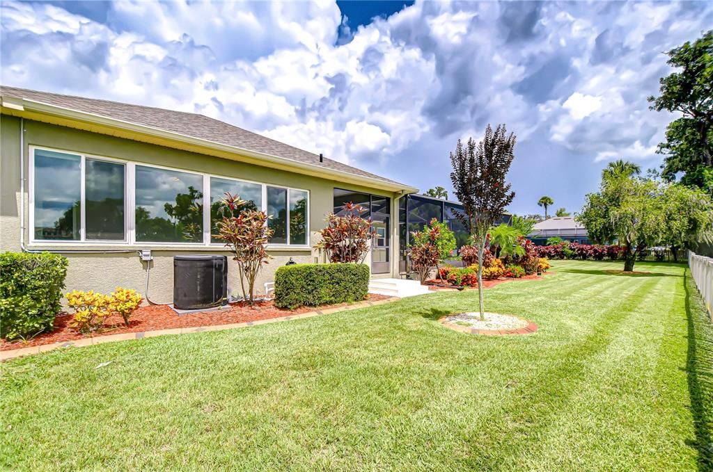 合同活跃: $849,000 (5 贝兹, 3 浴室, 4058 平方英尺)