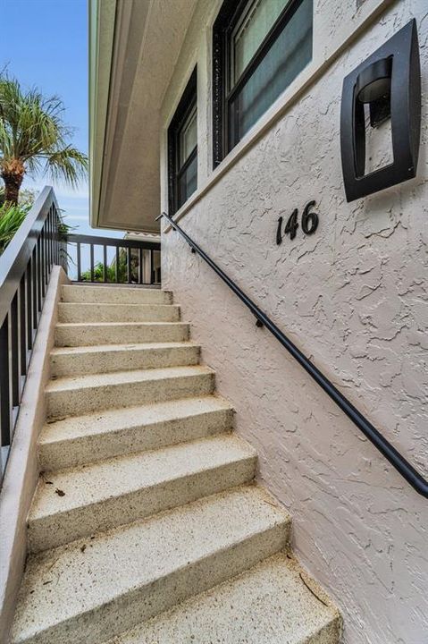 待售: $419,000 (2 贝兹, 2 浴室, 1065 平方英尺)