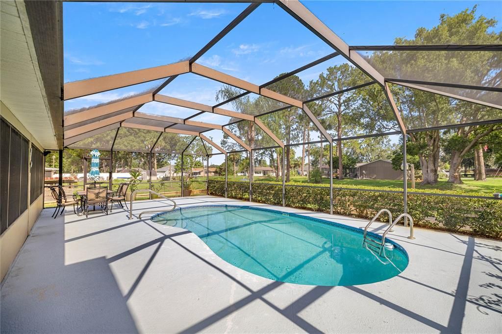 На продажу: $679,000 (4 спален, 2 ванн, 2262 Квадратных фут)