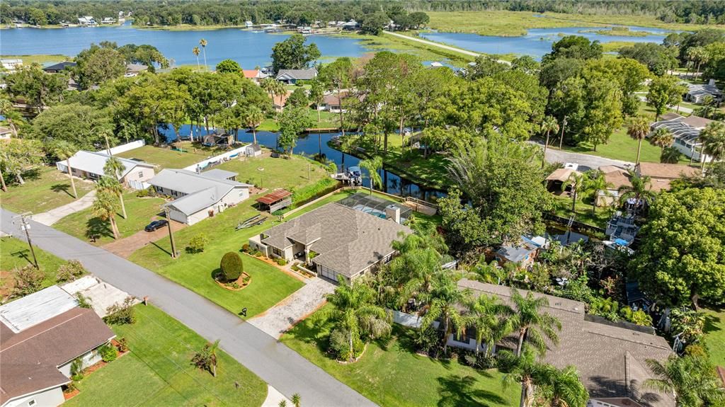 На продажу: $679,000 (4 спален, 2 ванн, 2262 Квадратных фут)