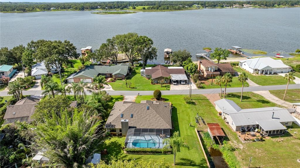 На продажу: $679,000 (4 спален, 2 ванн, 2262 Квадратных фут)