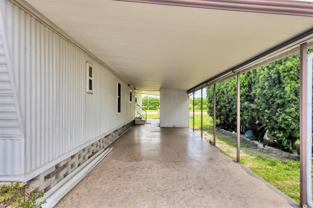 For Sale: $90,000 (2 beds, 2 baths, 784 Square Feet)