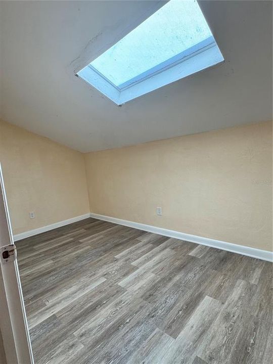 For Sale: $140,000 (2 beds, 2 baths, 1174 Square Feet)