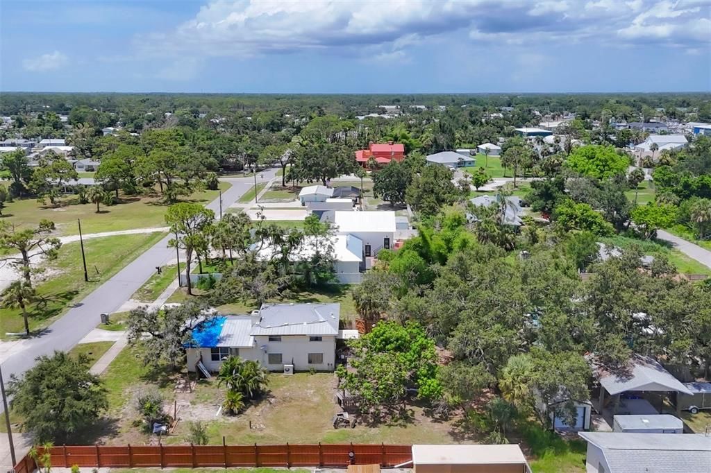 Active With Contract: $200,000 (3 beds, 2 baths, 2002 Square Feet)