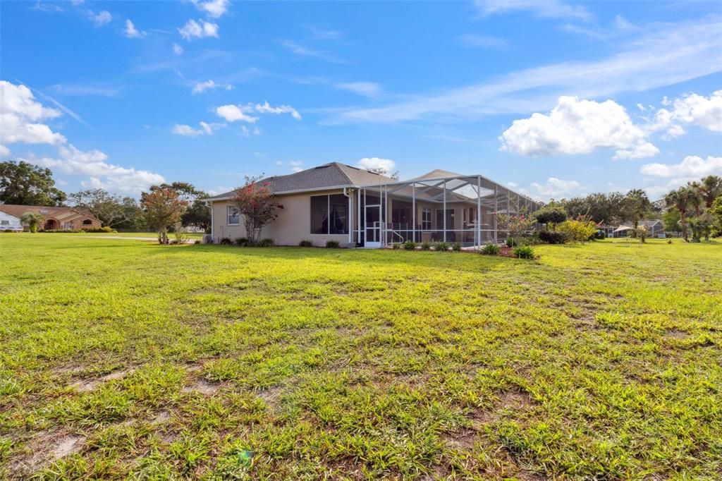 Activo con contrato: $469,999 (3 camas, 3 baños, 2144 Pies cuadrados)