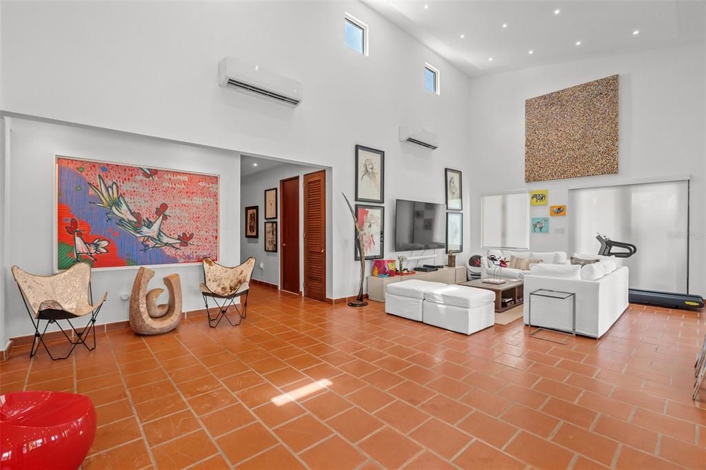 For Sale: $1,570,000 (3 beds, 3 baths, 0 Square Feet)