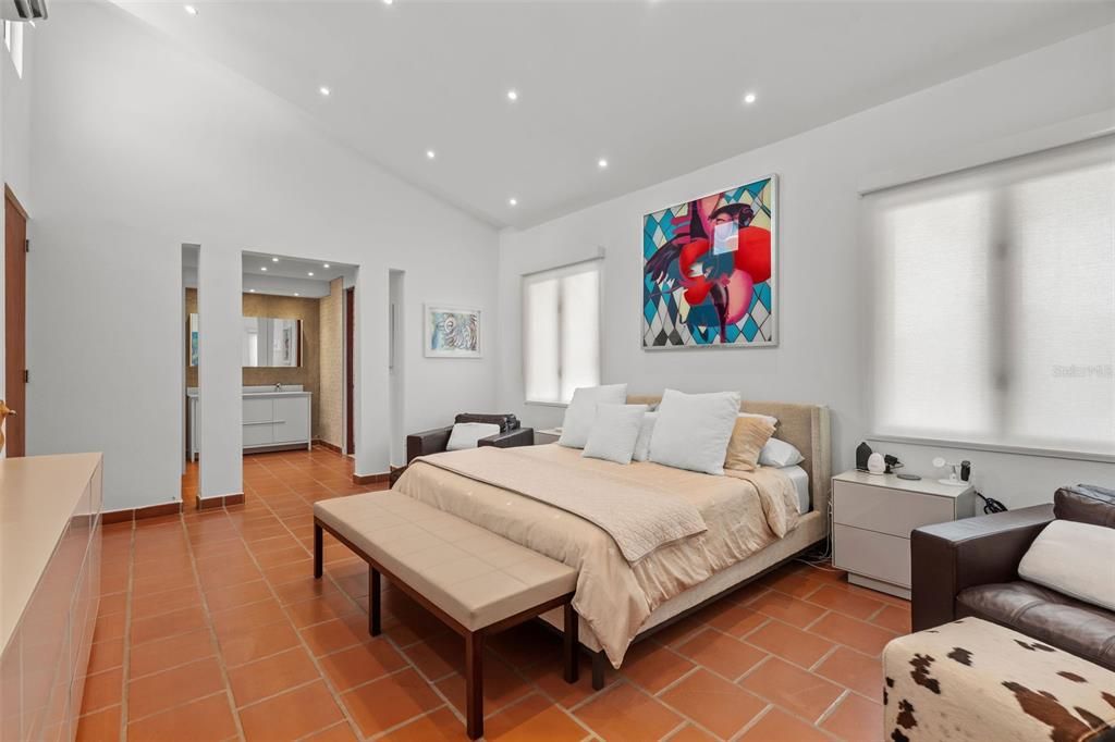 For Sale: $1,570,000 (3 beds, 3 baths, 0 Square Feet)