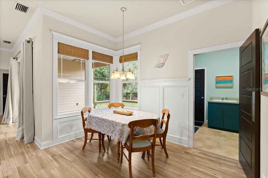 На продажу: $674,900 (3 спален, 2 ванн, 1816 Квадратных фут)