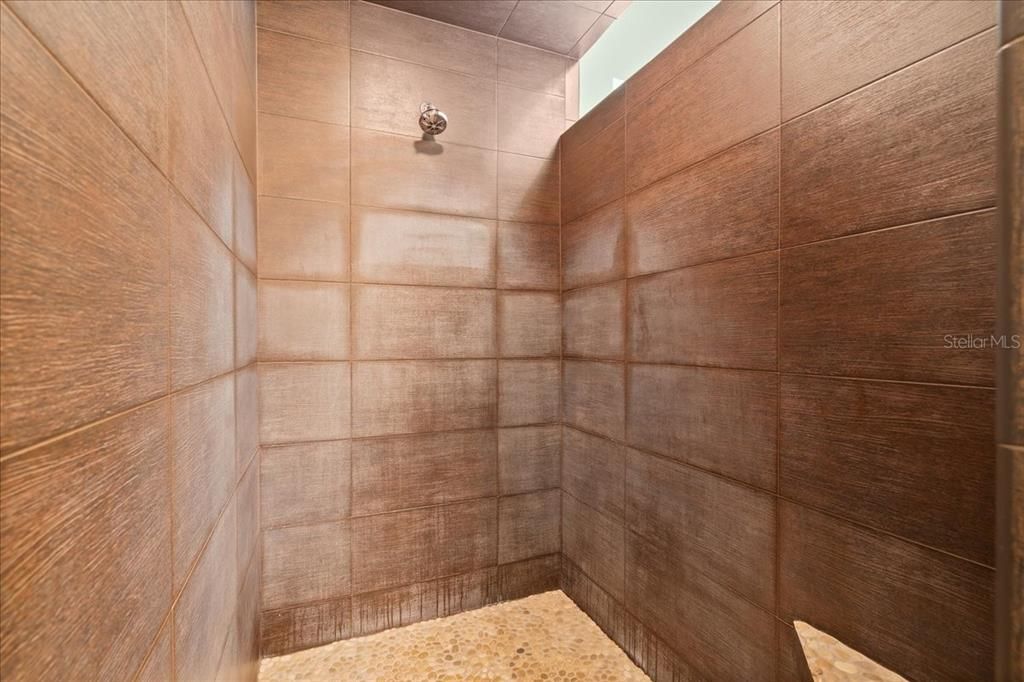 На продажу: $674,900 (3 спален, 2 ванн, 1816 Квадратных фут)