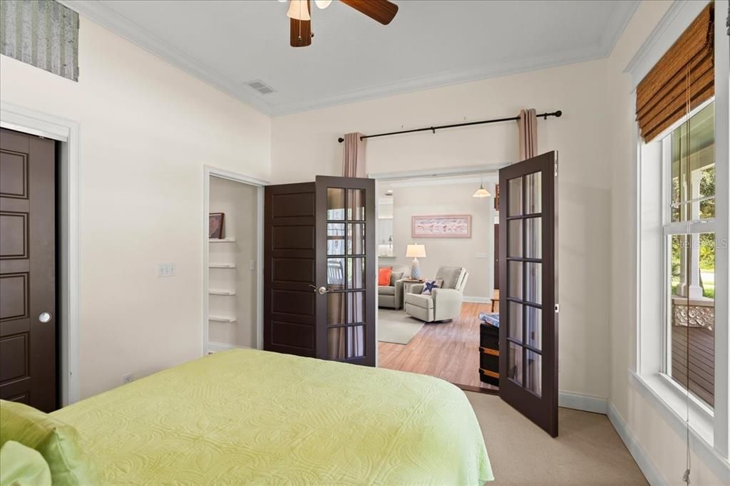 На продажу: $674,900 (3 спален, 2 ванн, 1816 Квадратных фут)