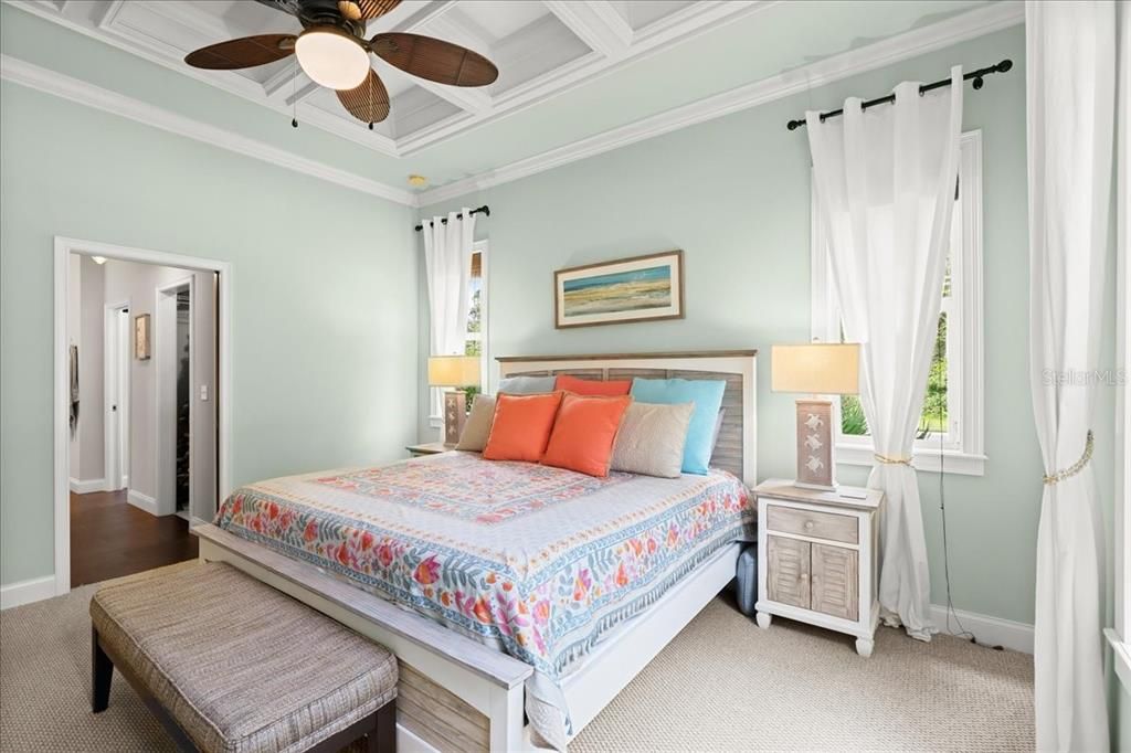 На продажу: $674,900 (3 спален, 2 ванн, 1816 Квадратных фут)