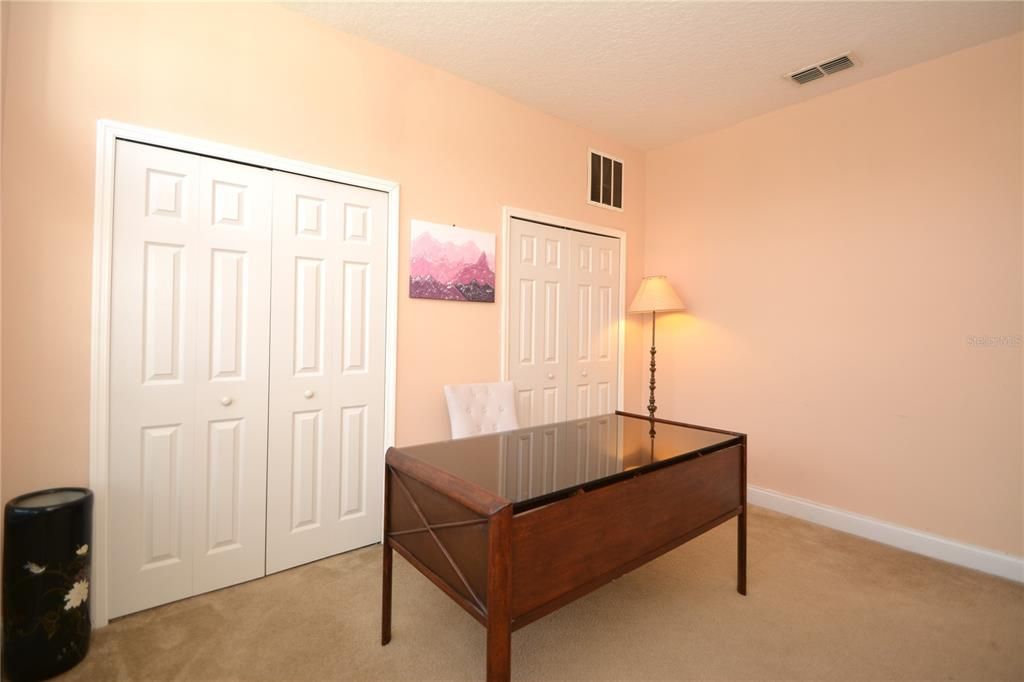 Active With Contract: $399,900 (4 beds, 2 baths, 2884 Square Feet)