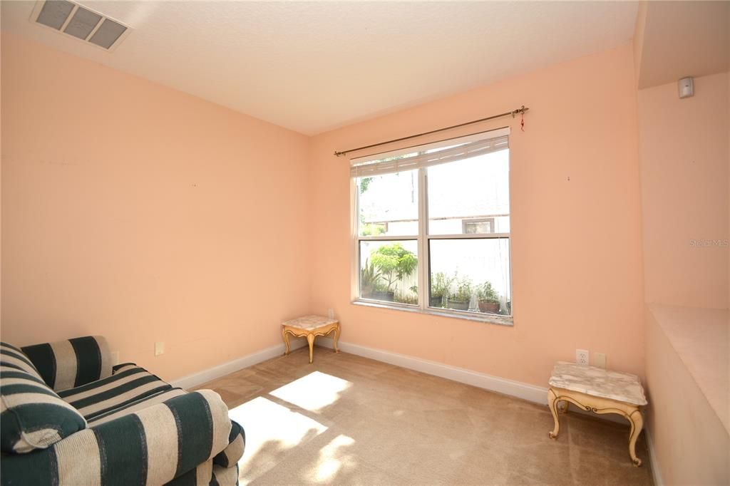 Active With Contract: $399,900 (4 beds, 2 baths, 2884 Square Feet)