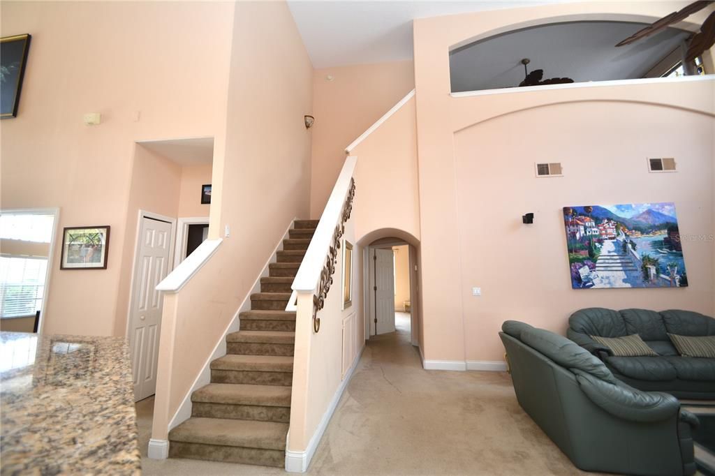 Active With Contract: $399,900 (4 beds, 2 baths, 2884 Square Feet)