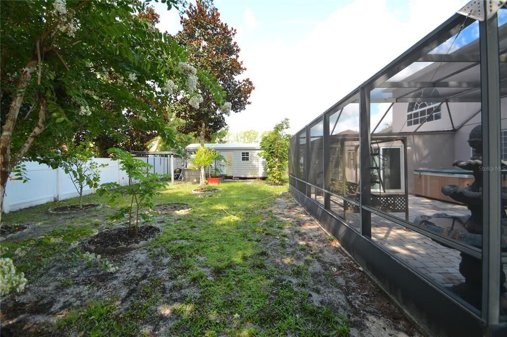 Active With Contract: $399,900 (4 beds, 2 baths, 2884 Square Feet)