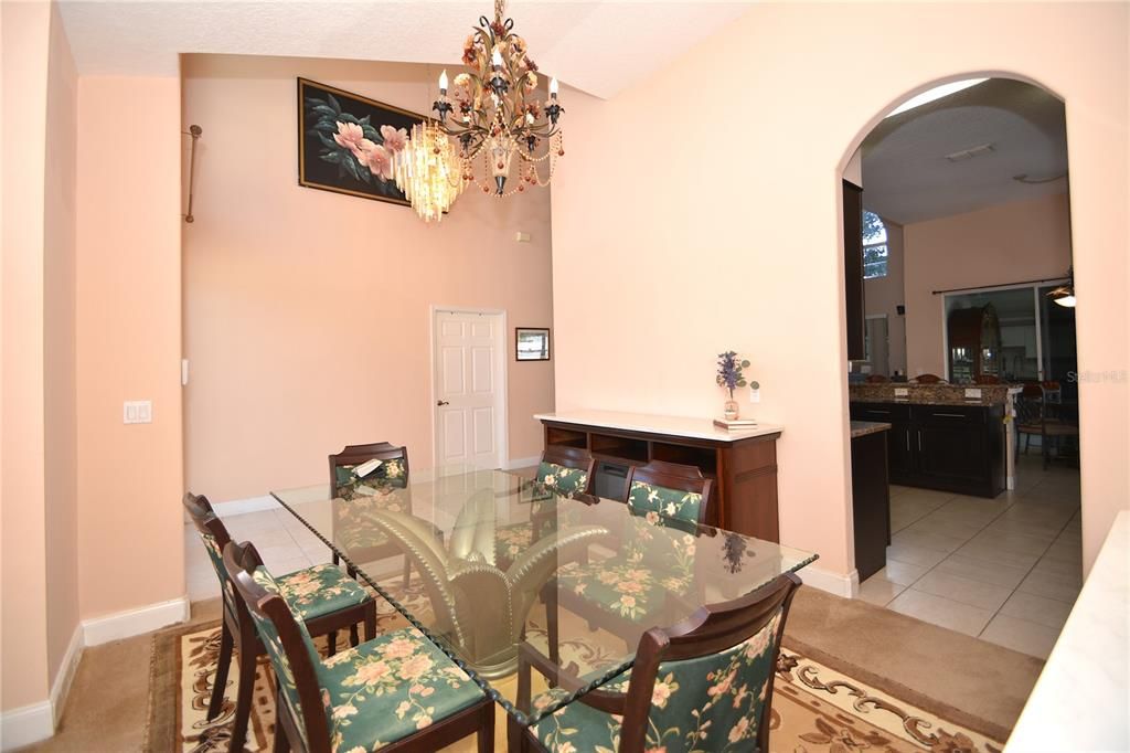 Active With Contract: $399,900 (4 beds, 2 baths, 2884 Square Feet)