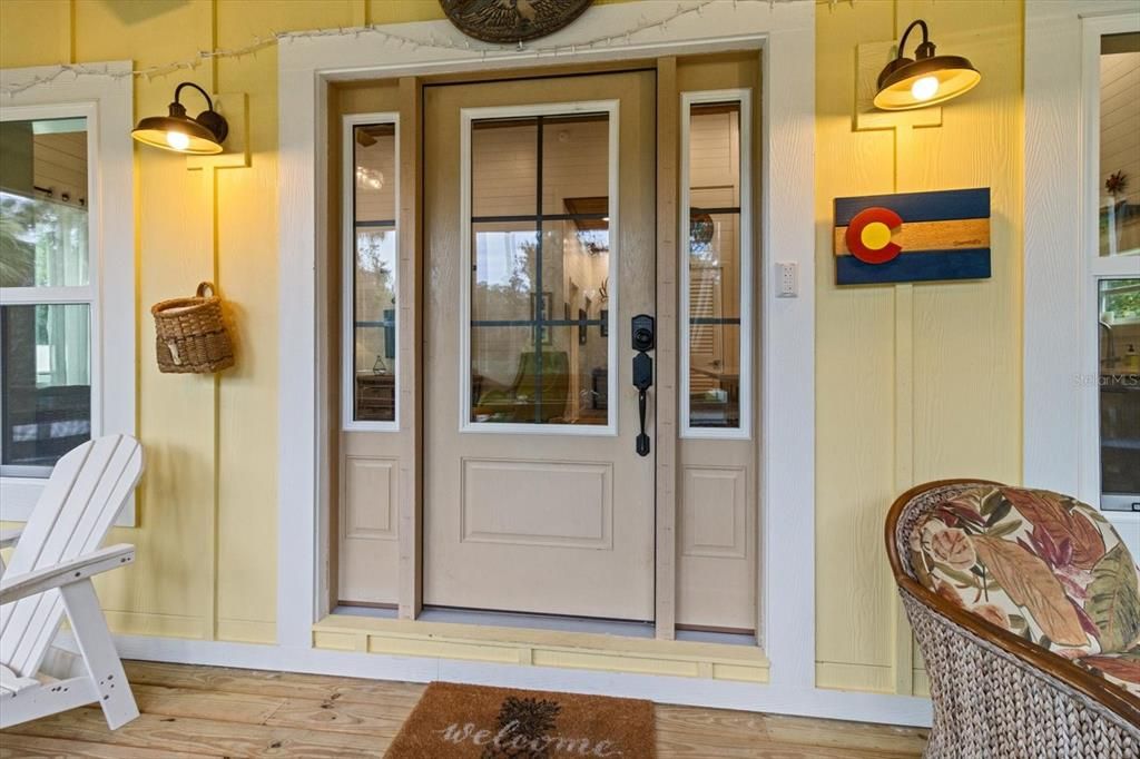 Active With Contract: $565,000 (2 beds, 2 baths, 972 Square Feet)