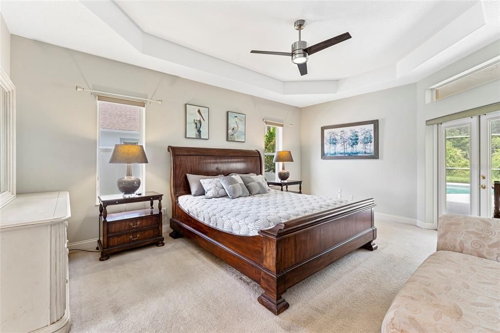 En Venta: $565,000 (3 camas, 2 baños, 2370 Pies cuadrados)