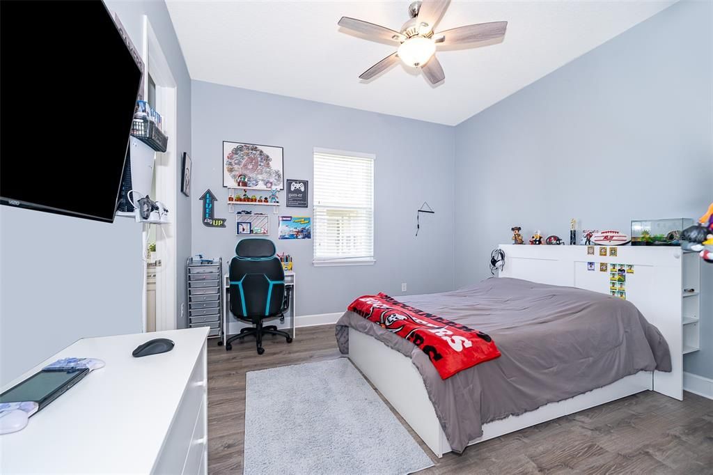 待售: $790,000 (4 贝兹, 3 浴室, 3681 平方英尺)