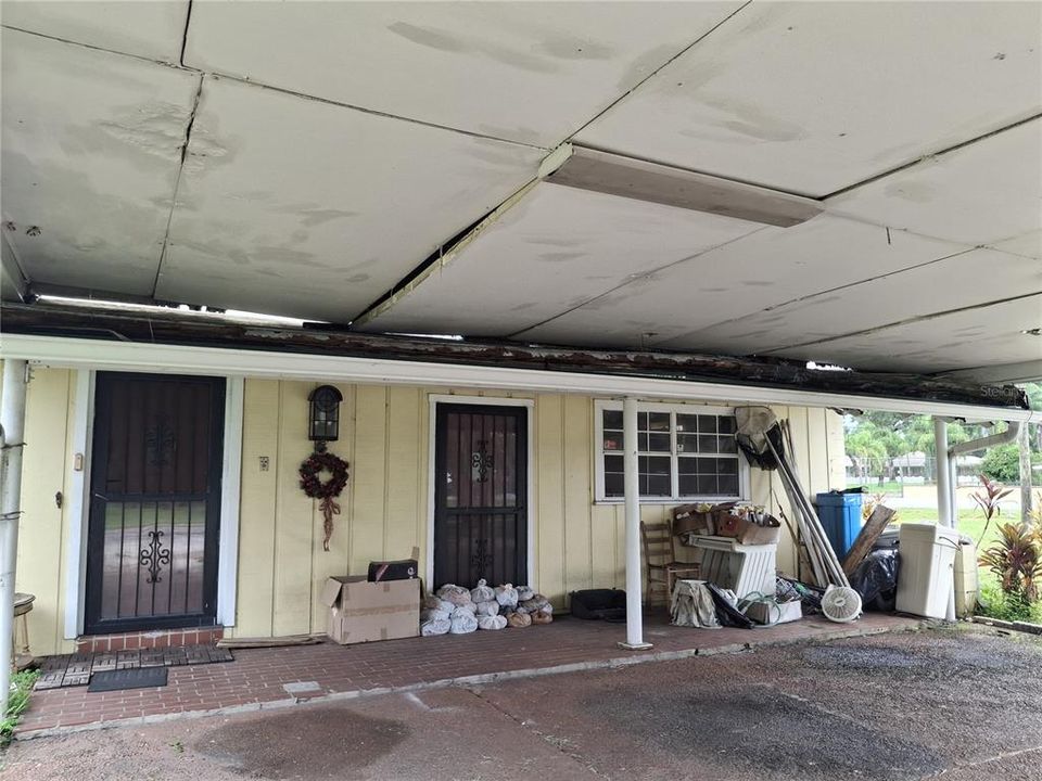 For Sale: $285,000 (5 beds, 3 baths, 2822 Square Feet)