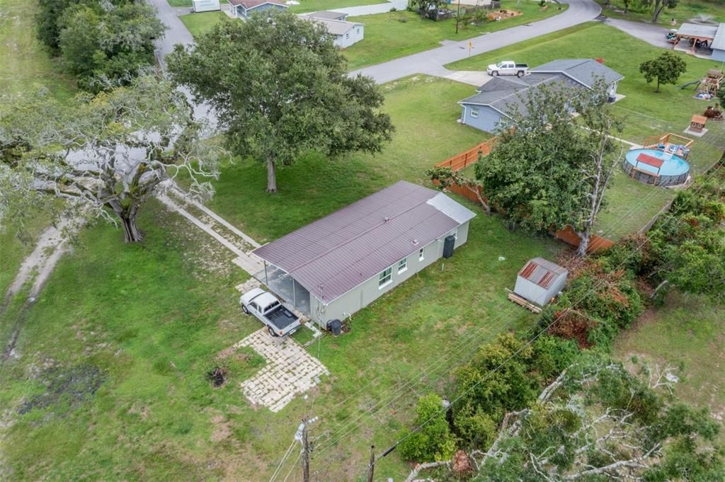 Под контрактом: $199,995 (2 спален, 1 ванн, 936 Квадратных фут)